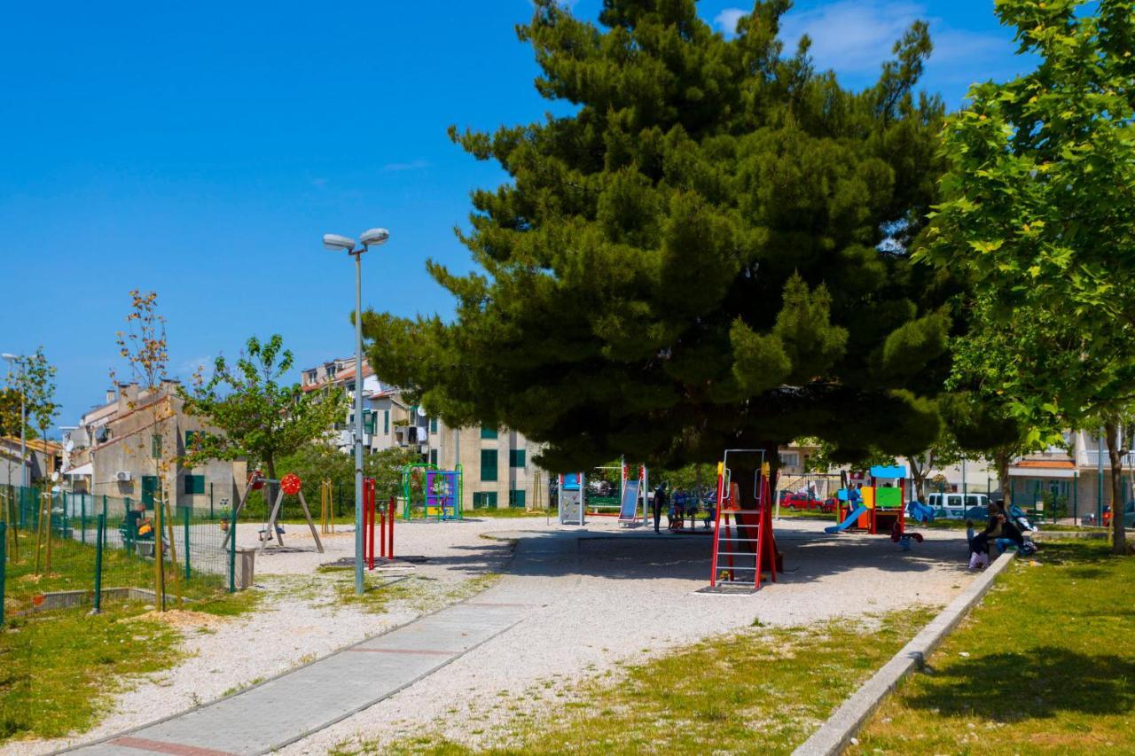 Apartman Angie Makarska Exteriör bild