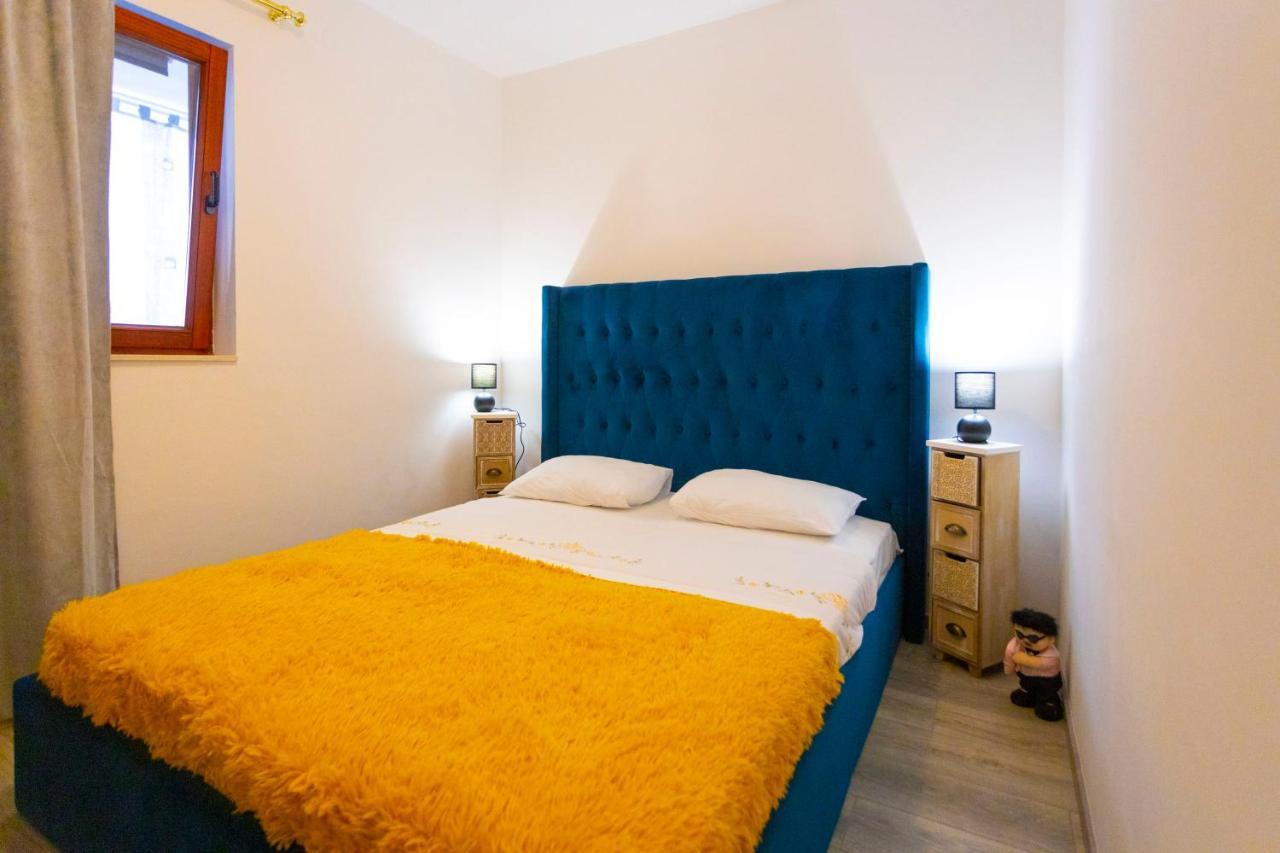 Apartman Angie Makarska Exteriör bild