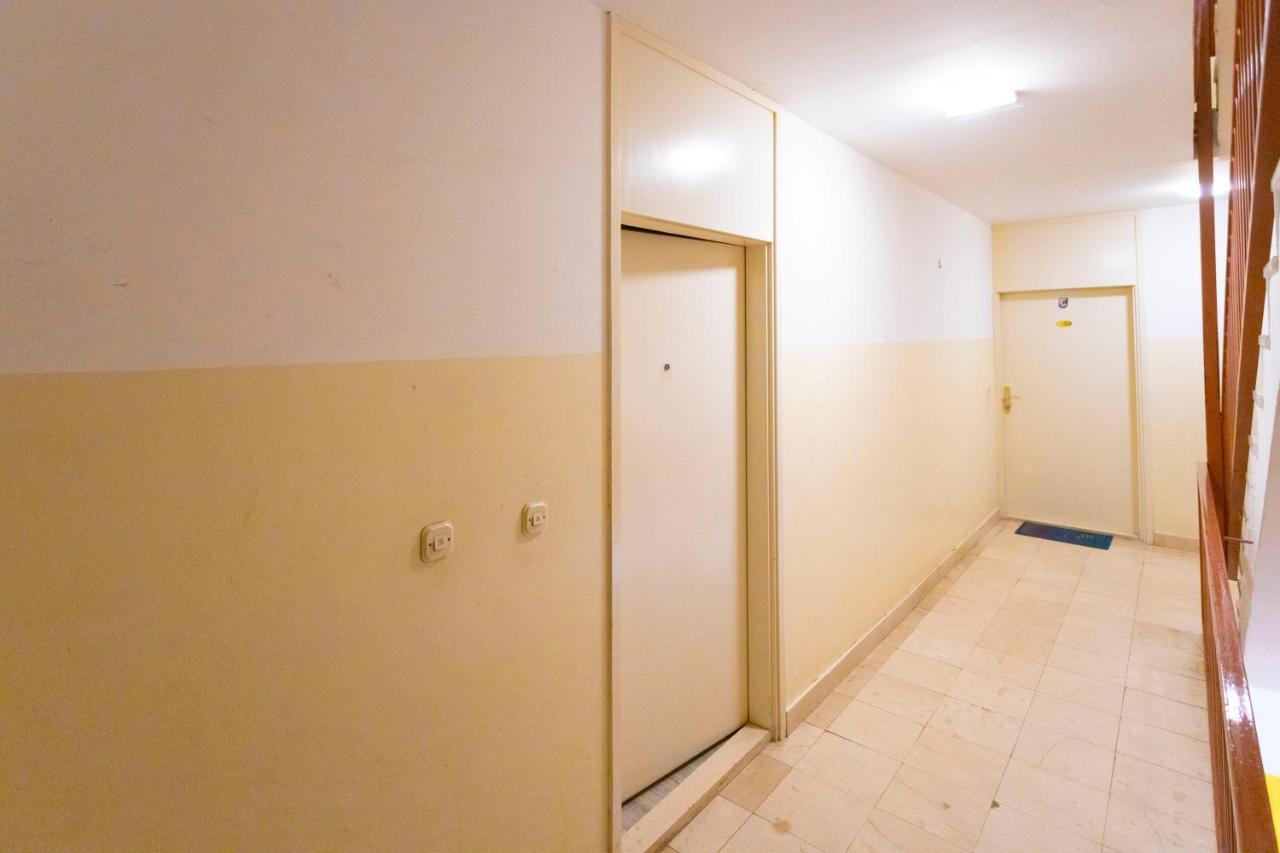 Apartman Angie Makarska Exteriör bild